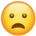Stirnrunzelndes Gesicht mit offenem Mund